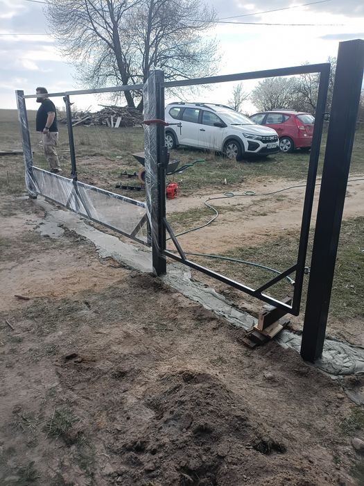 Płot brama ogrodzenia drewniane