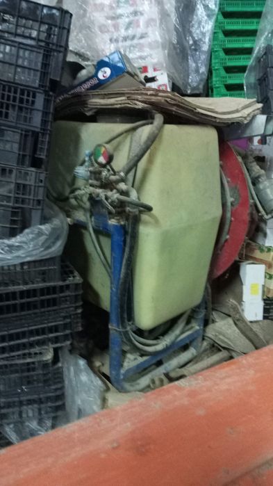 Trator Rastos com caixa,freze, otimizadore zorra