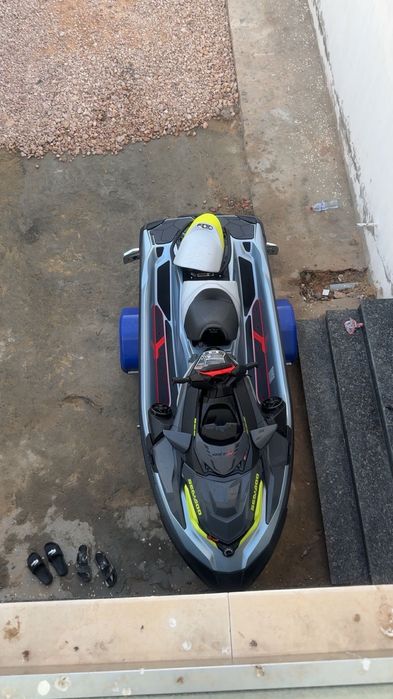 Jet ski sea-doo rxt-x rs 325 2024