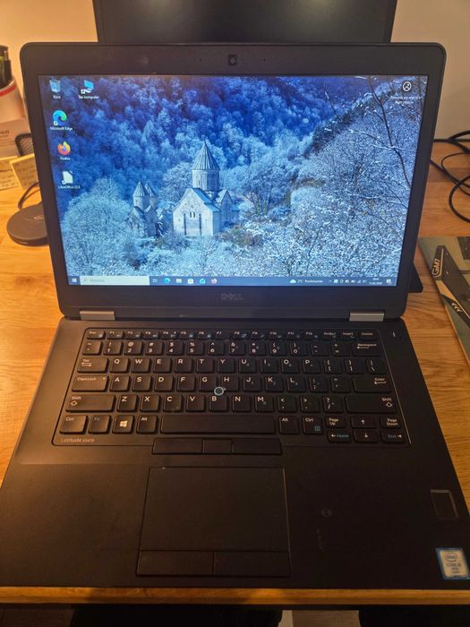 Dell Latitude 5470 sprawny, nowa bateria i ładowarka !