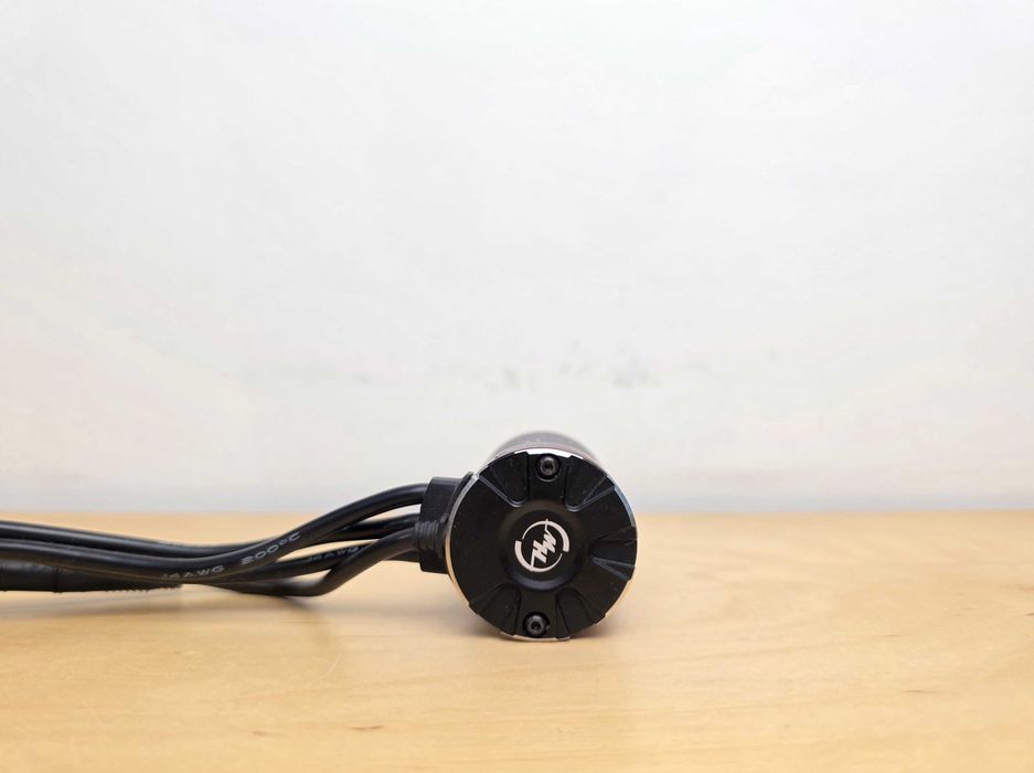 Hobbywing XeRun AXE 550 R2 3300kV combo bezszczotkowe do modeli RC