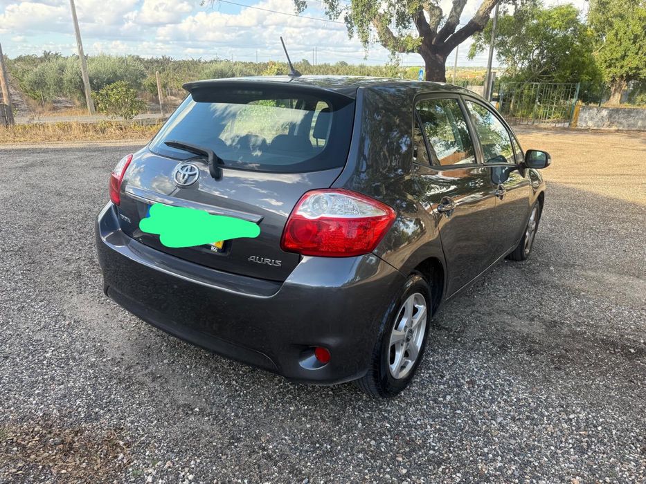 Toyota Auris 1.4D-4D foto 4