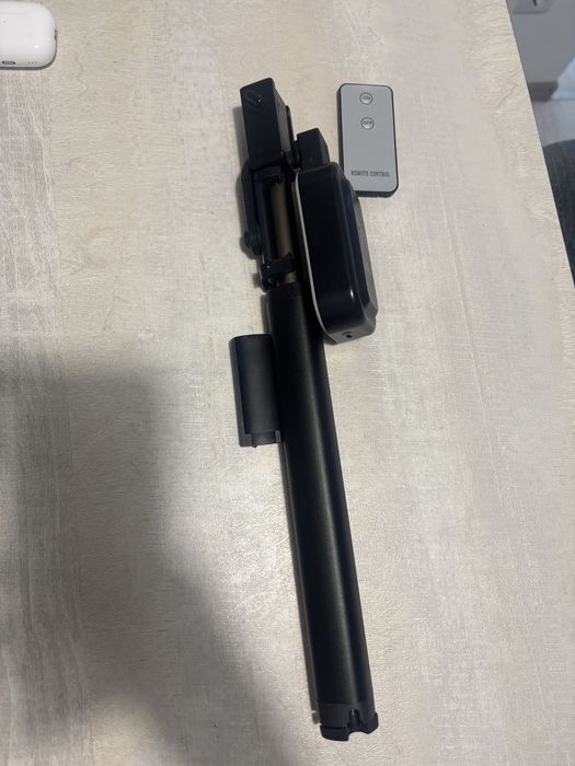 Селфі-монопод Promate MediaPod з LED підсвіткою