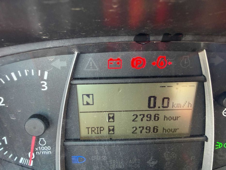 MAQUINA KUBOTA L2-452