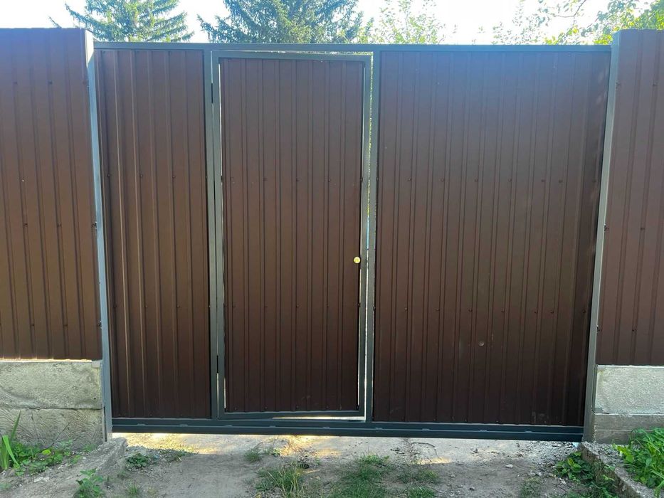 Забор,профнастил,встановлення забору