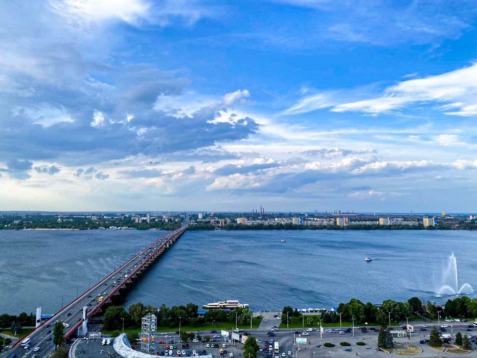 Квартира погодинно, подобово 2 кв в Центрі міста Мост сіті апартаменти