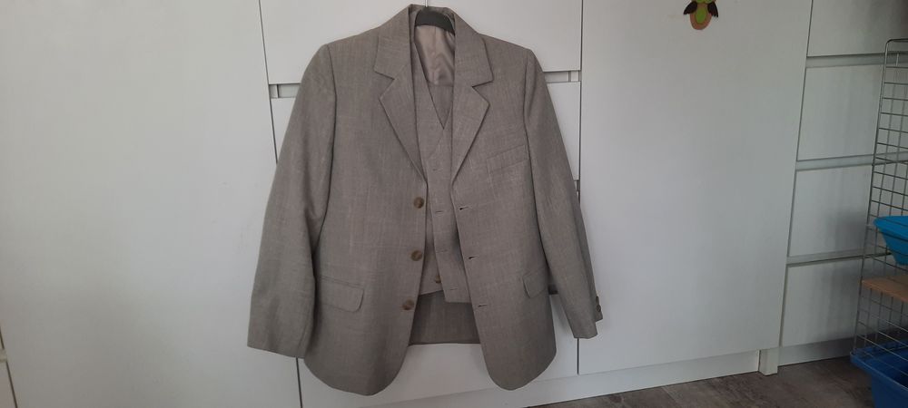 Garnitur chłopięcy 152