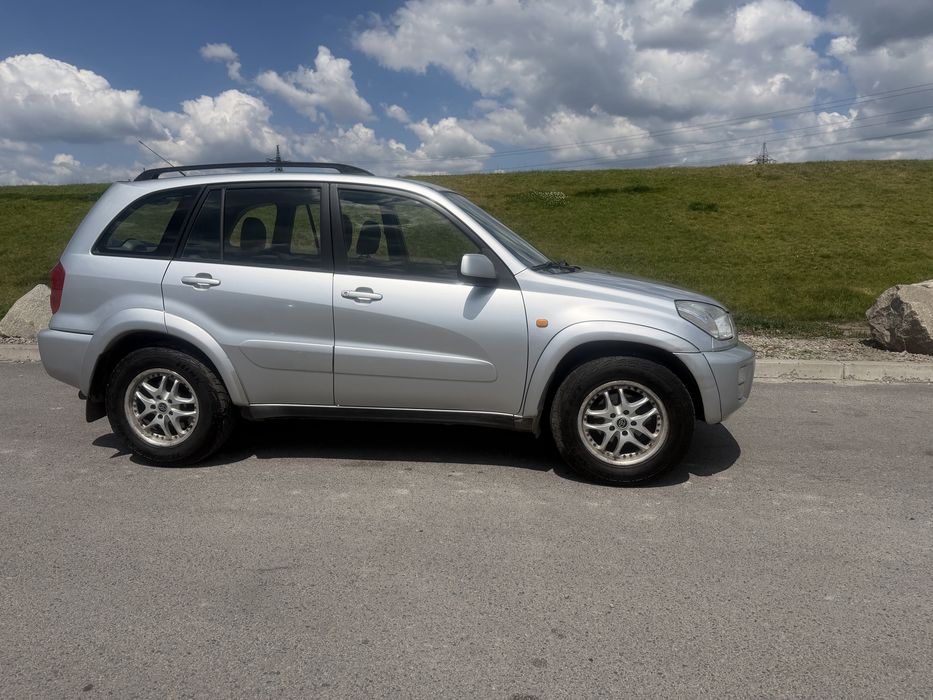 Toyota Rav 4 автомат