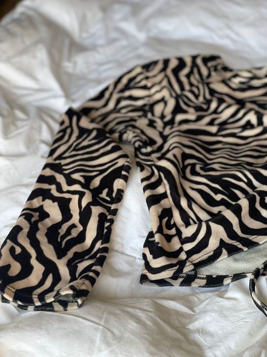 Camisola Estilo Zebra