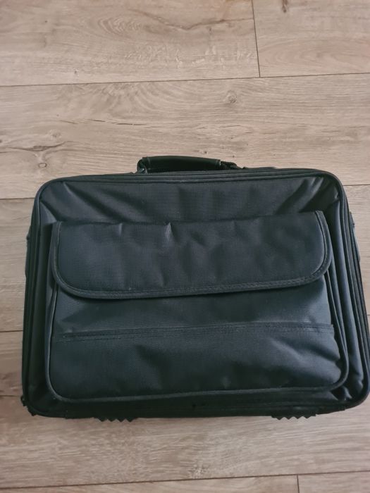 Torba na laptopa