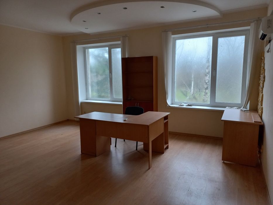 Сдаётся в аренду офисное помещение.