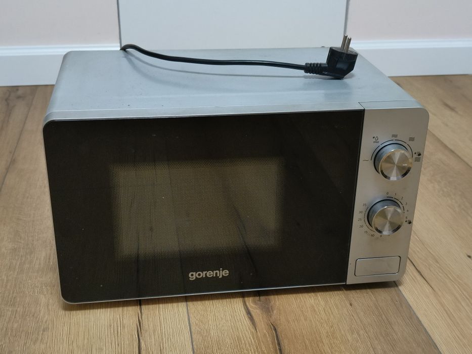 Мікрохвильова піч Gorenje