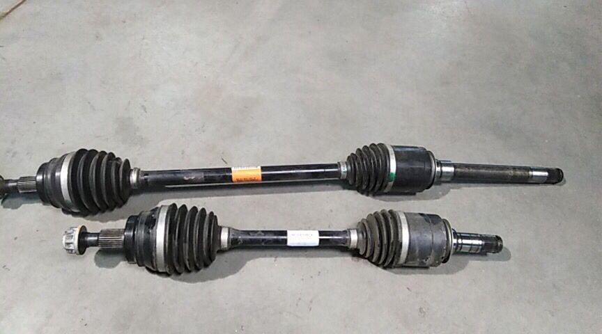 Полуось привод граната редуктор Мерседес W213 W117 W156 W222 W253 W166