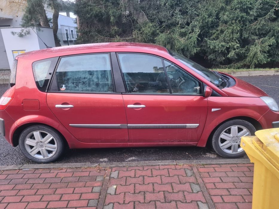 Samochód Renault Megane Scenic,benzyna gaz 2.0