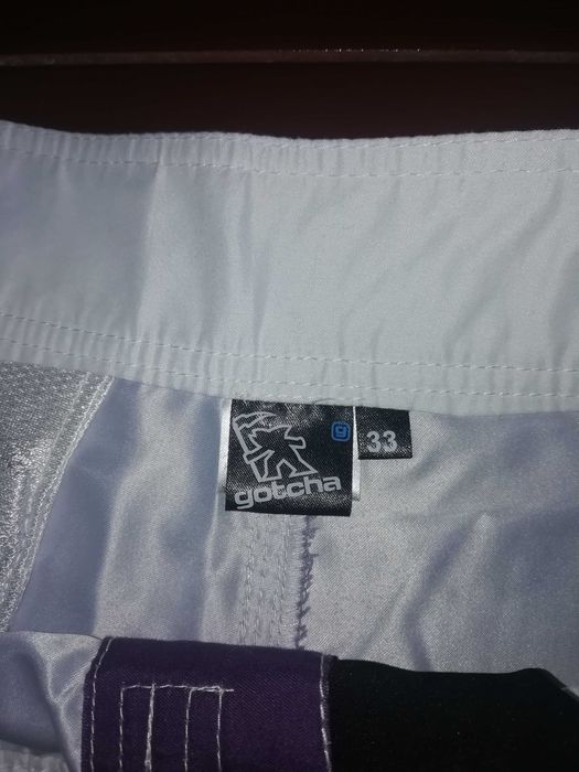 Calções de Praia da marca Gotcha (NOVO)