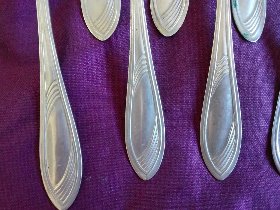 12 Colheres de Alpaca (sopa)