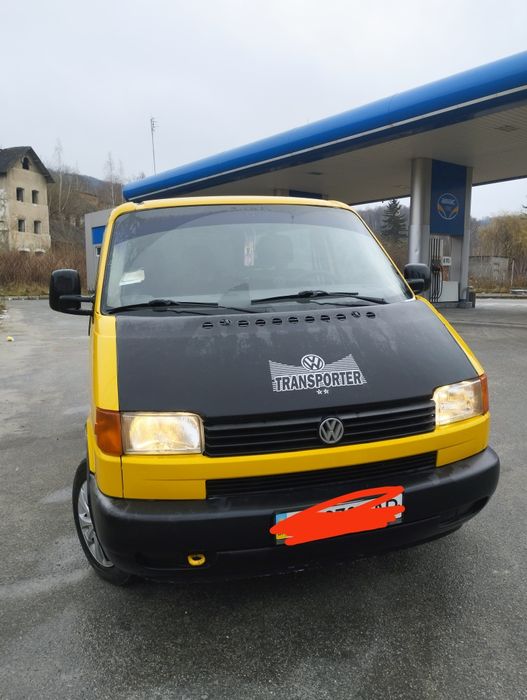 Фольксваген транспортер т-4   2002 року випуску, пасажир 9 місць