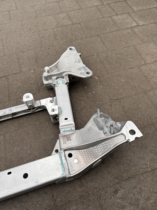 Tesla model S X Plaid підрамник передній 2021+ запчастини