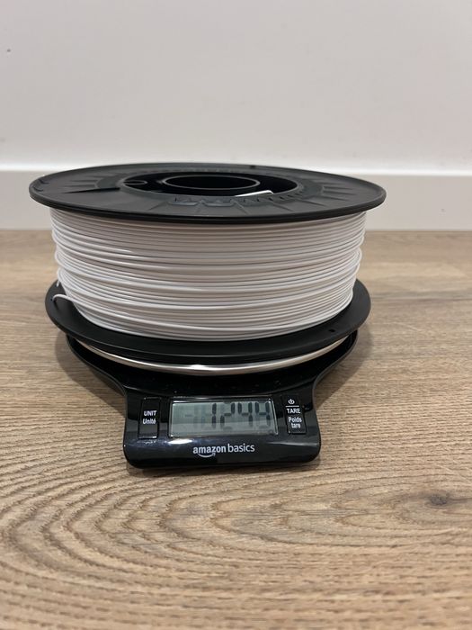 Materiais de impressão PETG branco e preto