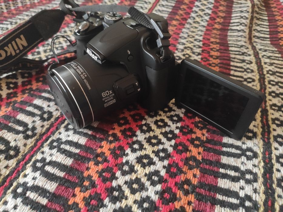 Máquina Fotográfica Nikon p600