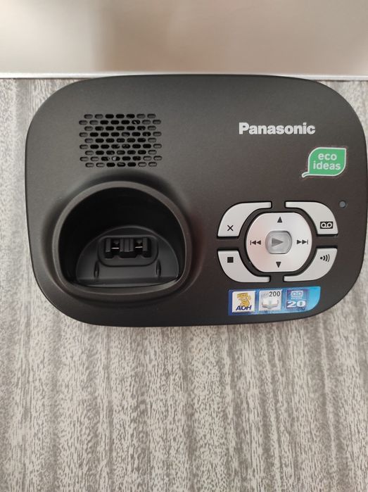 Цифровий бездротовий телефон Panasonic KX-TG8021UA