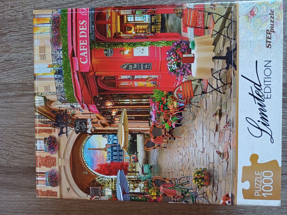 Пазли 1000шт. Всі елементи в наявності.