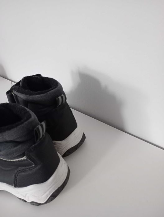 Buty jesienno- zimowe dziecięce