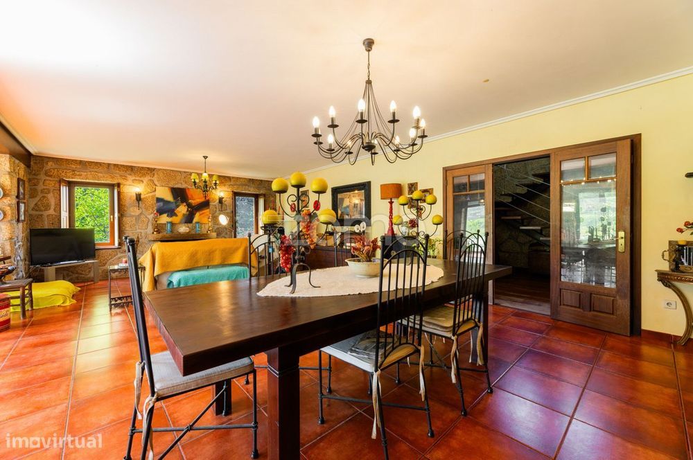 Quinta Casa do Senhor_Refúgio de Charme C/11.180 m² no coração Minh...
