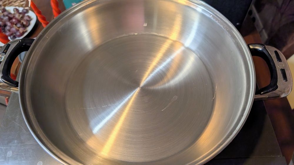 Garnek rondel na parze