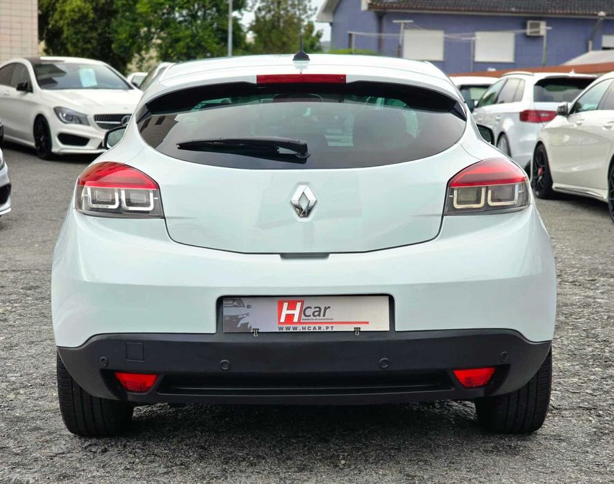RENAULT MÉGANE COUPE BOSE EDITION 1.5DCI 110cv