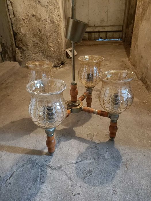 Żyrandol prl bardzo ladny