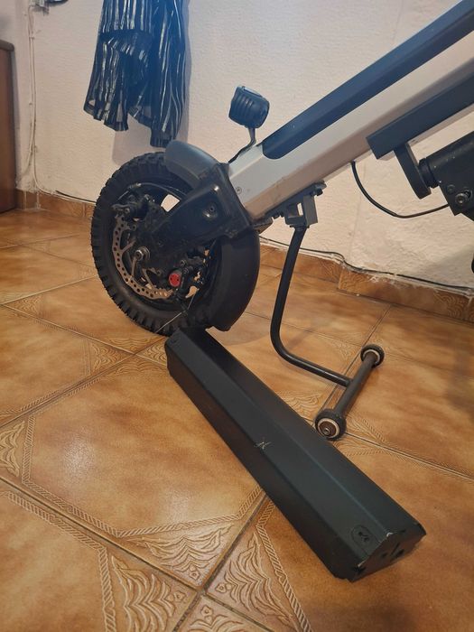 Handbike scooter para cadeira de rodas.