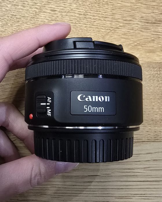 Aparat Canon 2000D zestaw