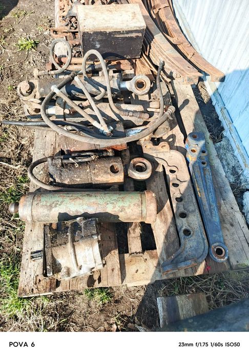 продам запчастини до трактора юмз