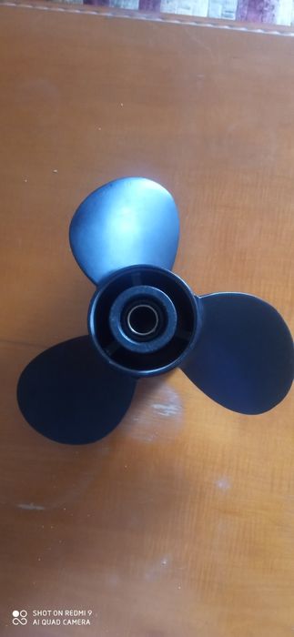 Śruba napędowa na wałek 19mm