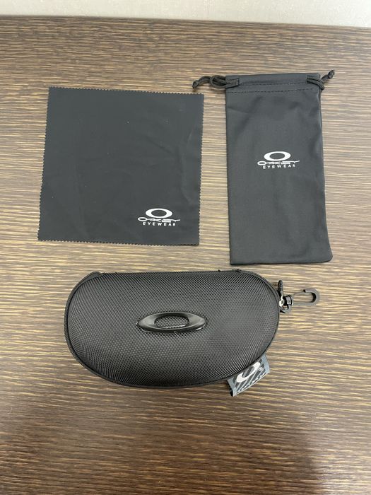 Окуляри oakley pit boss 2