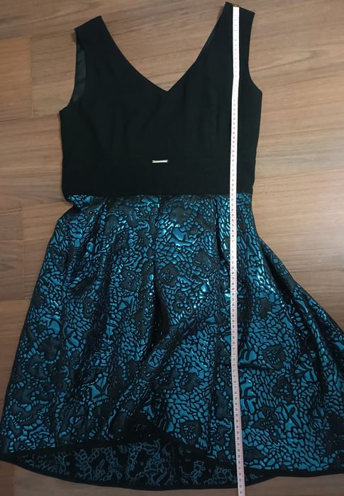 Sukienka  na imprezę