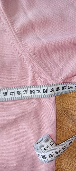 Nowy różowy sweter wełniany wełna 100% pure new wool