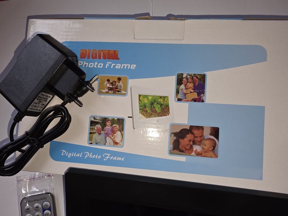 Nowa cyfrowa ramka na zdjecia