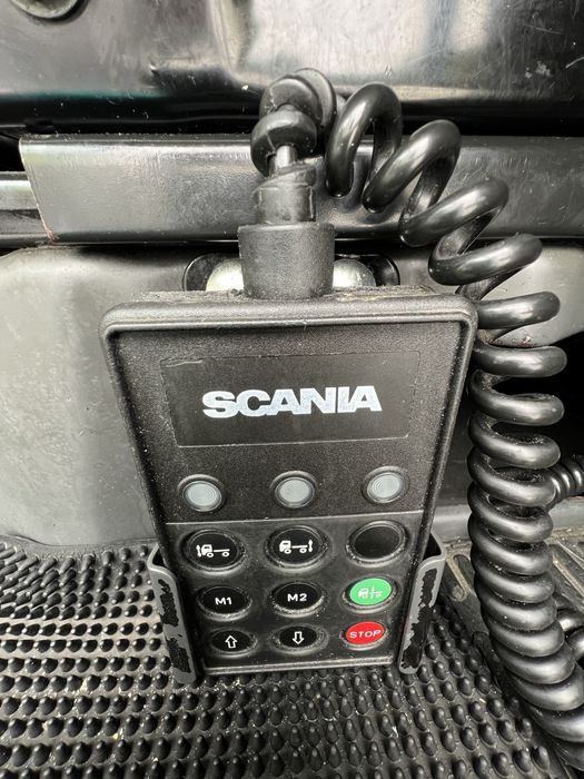Scania 94D 220cv