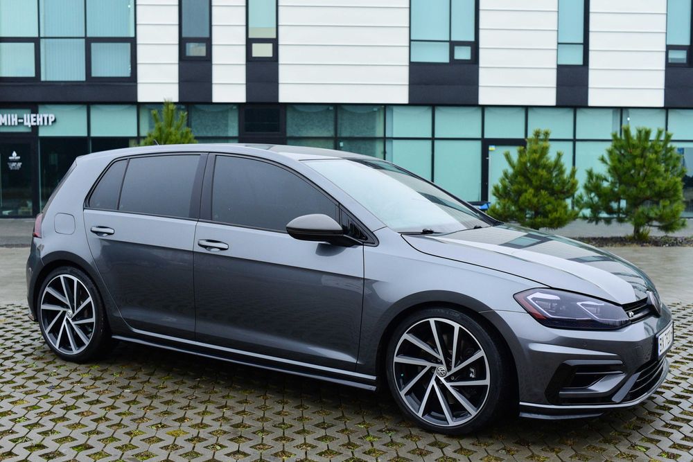 Volkswagen Golf 450к.с. GTI R ідеал