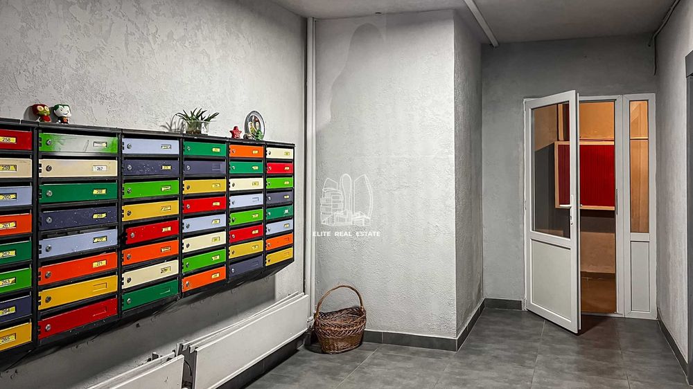 Продажа 3к.кв. 81м2, 4й этаж, Анны Ахматовой 15, метро Позняки