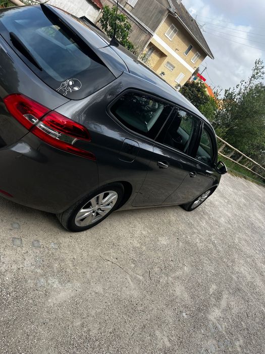Peugeot 308 II SW    Venda urgente