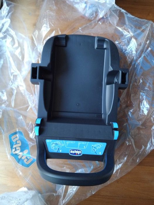 Ovo/Cadeira Auto Chicco Kaily Black c/Base 0 aos 13Kg - Pouco Usada
