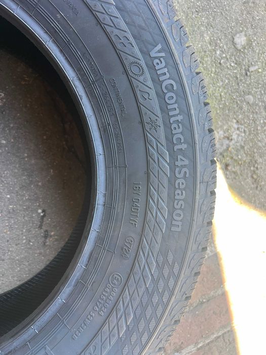 Opona Continental 215/65R15 C