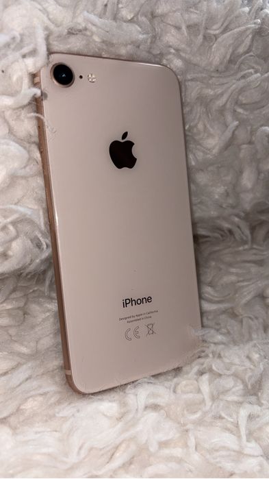 Iphone 8  rose gold 64 GB