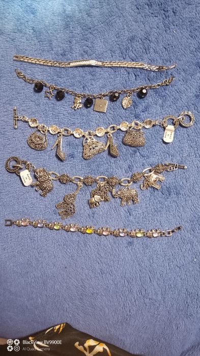 Браслеты одним лотом