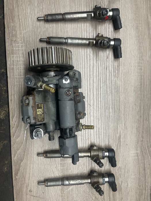 Wtrysk Wtryskiwacz wtryski pompa wtryskowa Siemens Reno Nissan 1.5dci