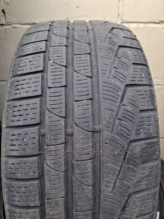 РАСПАРОВКА ШИНЫ Б/У 245/45 R17 Pirelli Winter Sottozero