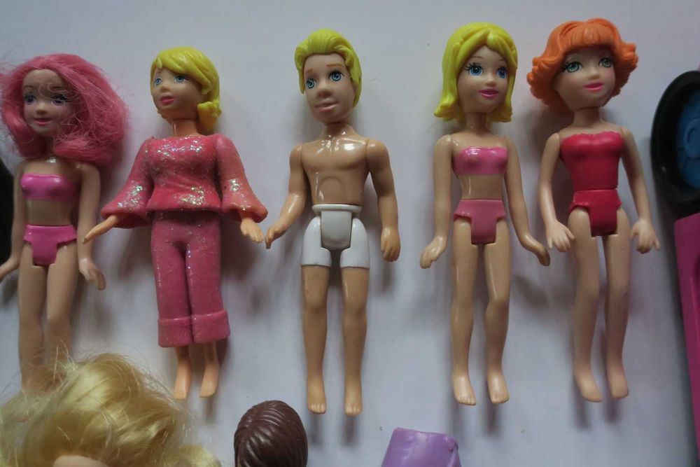 Zestaw 7 szt lalki Polly Pocket plus samochód